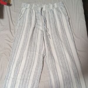 Briggs New York White and Gray Striped Joggers